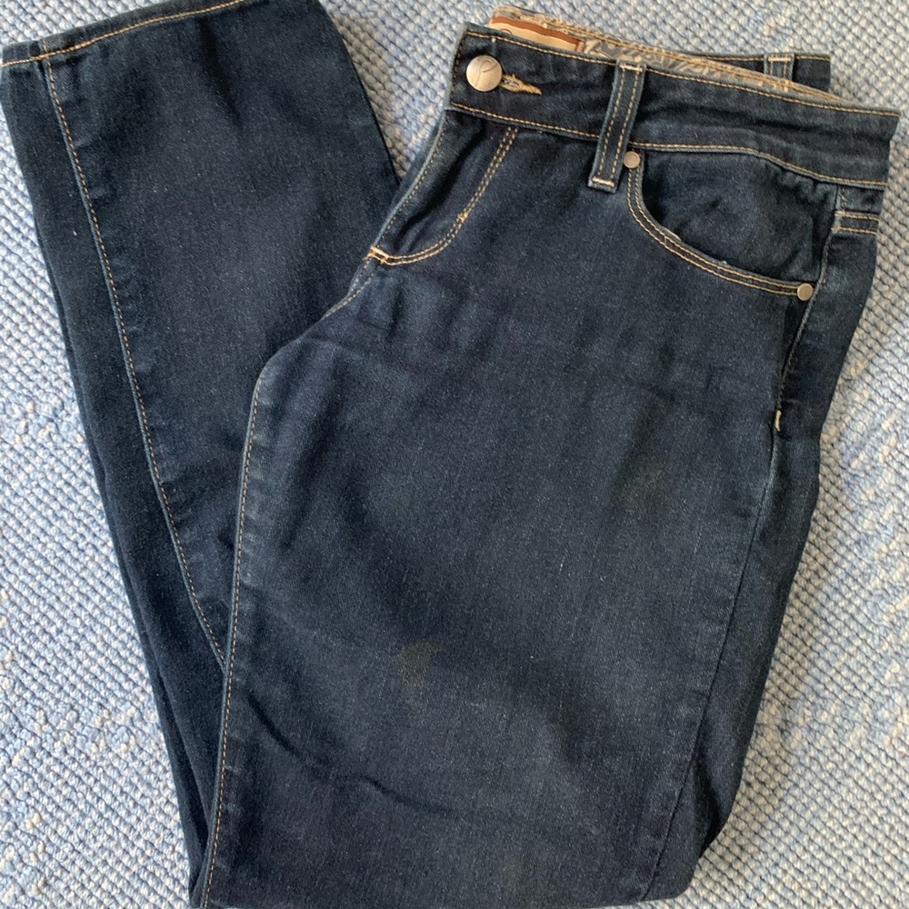 Paige jeans, size 27, Roxie Crop style